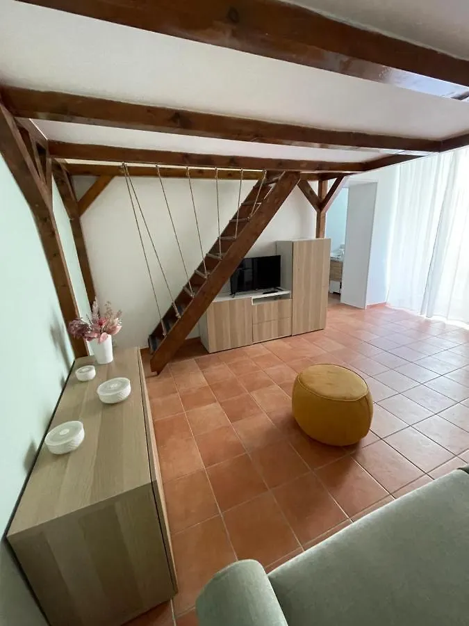 La Casa Di Santa' Apartment Naples 0*,